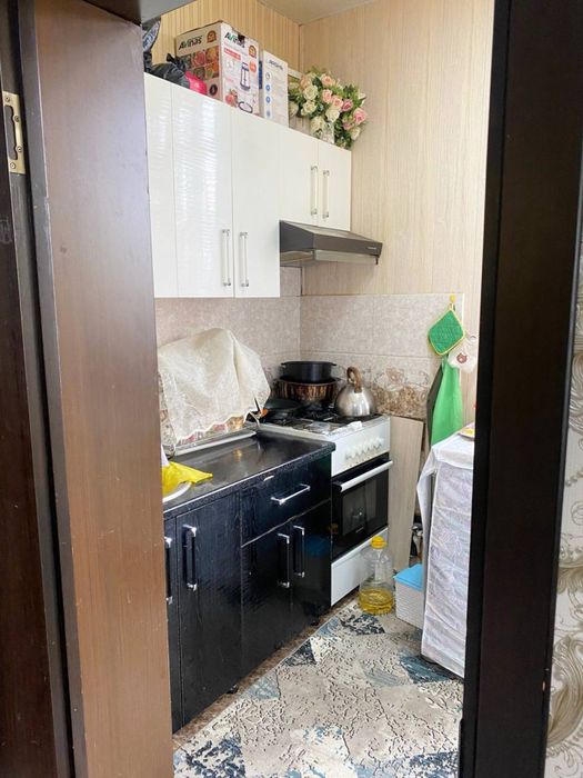 Сотилади 1/4/4 Коракамиш 2/1