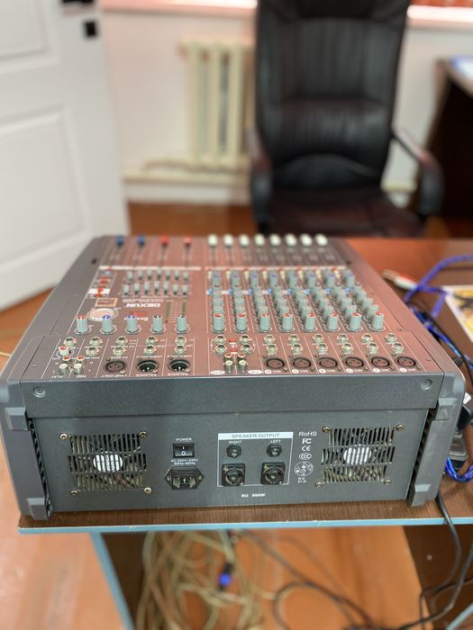 Музыкальный аппаратура