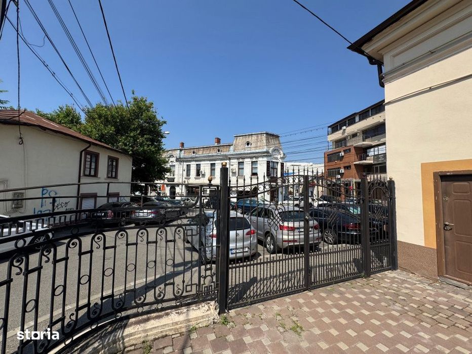 Spatiu comercial Ultracentral stradal,73mp, curte, cu posibilitate ext