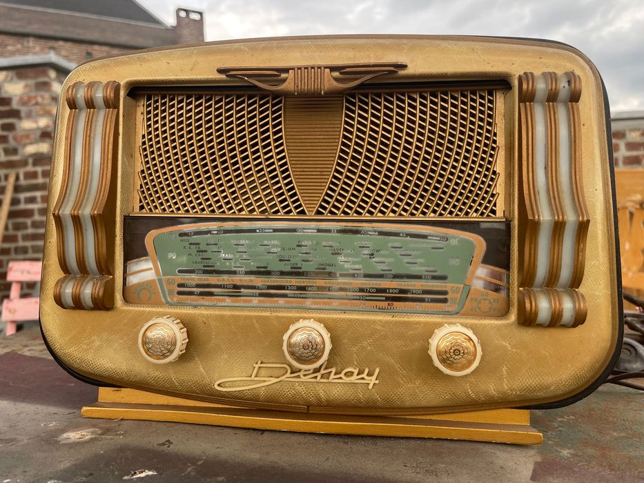 Radio vechi de colectie
