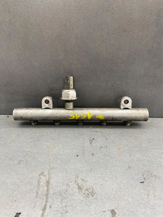 Rampa injectoare 96 456 895 80 Peugeot 407 2004 2.0 HDi MT
