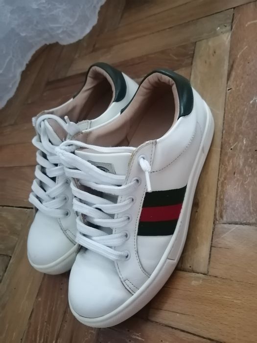 Jordan numarul 34,35,5 și 36