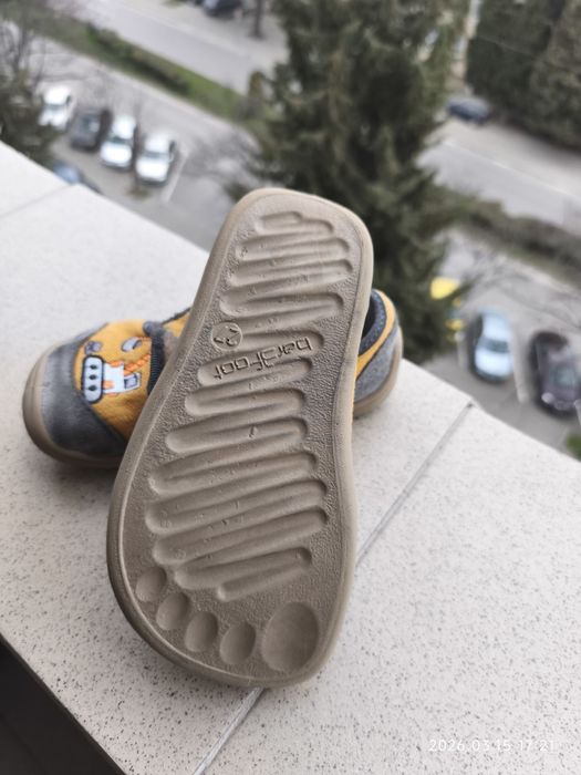 Боси пантофи - "Bar3Foot" (за широко краче) 27 номер