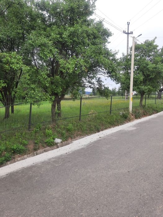 Teren de vânzare + casa VALEA ARINI NEAMT