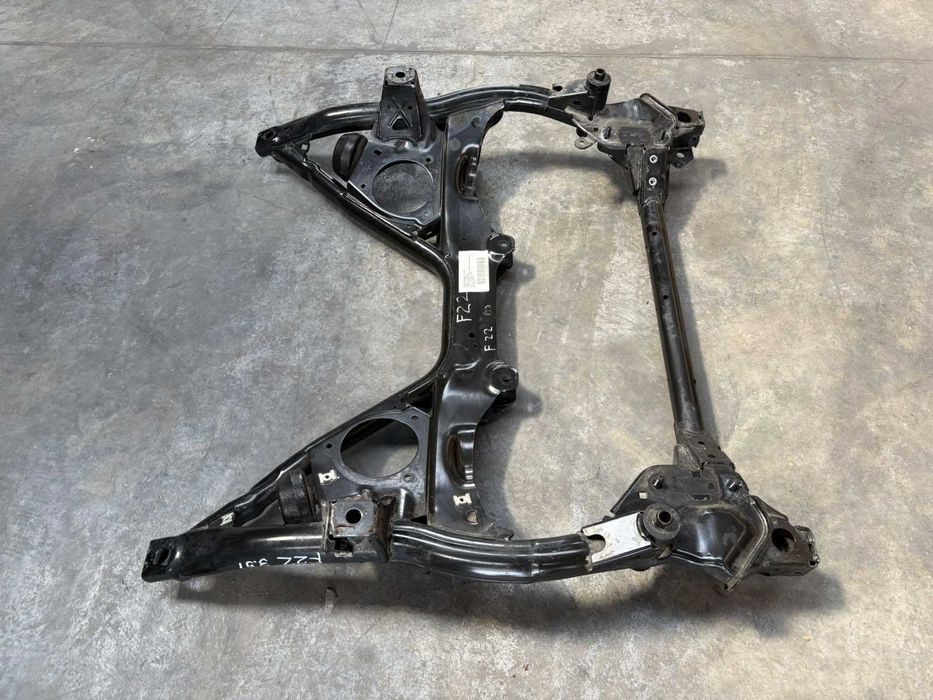 Преден мост БМВ Ф20 Ф21 Ф22 Ф23 Ф30 Ф31 Ф34 на задно