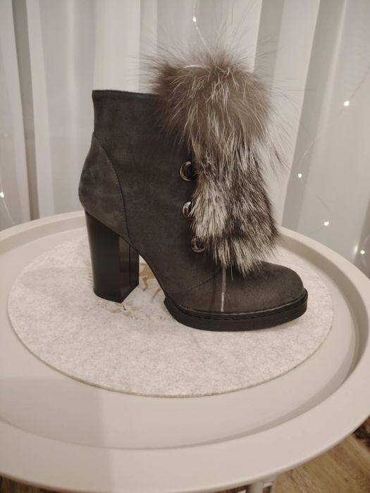 Велурени Боти  на ток Нови!