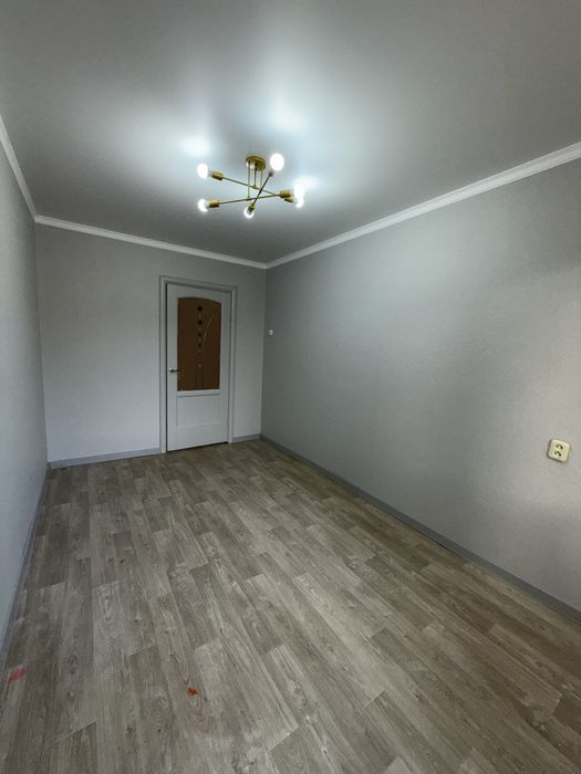 Продаю 3х комнатную квартиру .