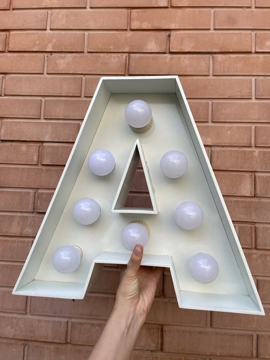 Буквы из пвх с лампочками