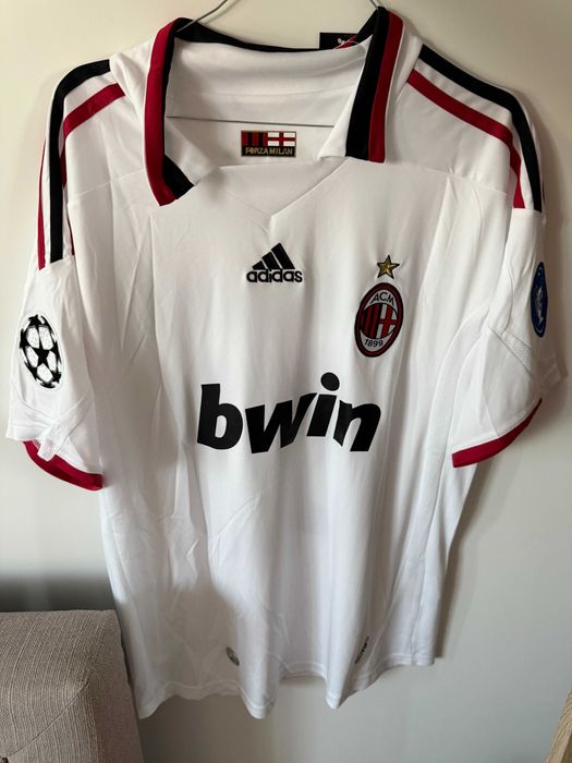Tricou Ronaldinho AC Milan badgeuri ucl fotbal retro