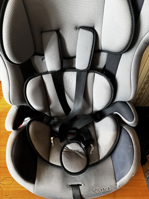 Детское автомобильное кресло.