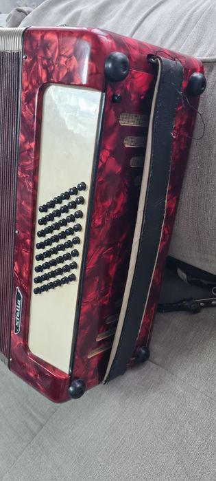 Акордеон, велтмастер. 40 баса