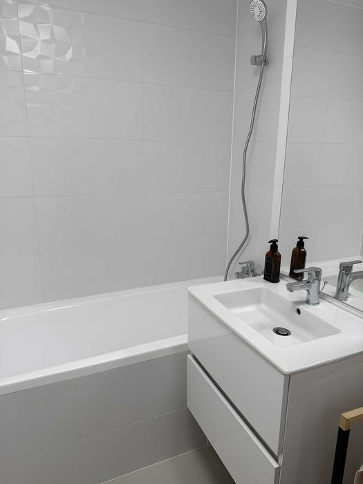 Inchiriere–2 camere decomandat+Parcare|Hils Titanium|Nicolae Teclu
