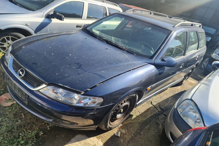 Radiator apa racire motor Opel Vectra B (facelift)