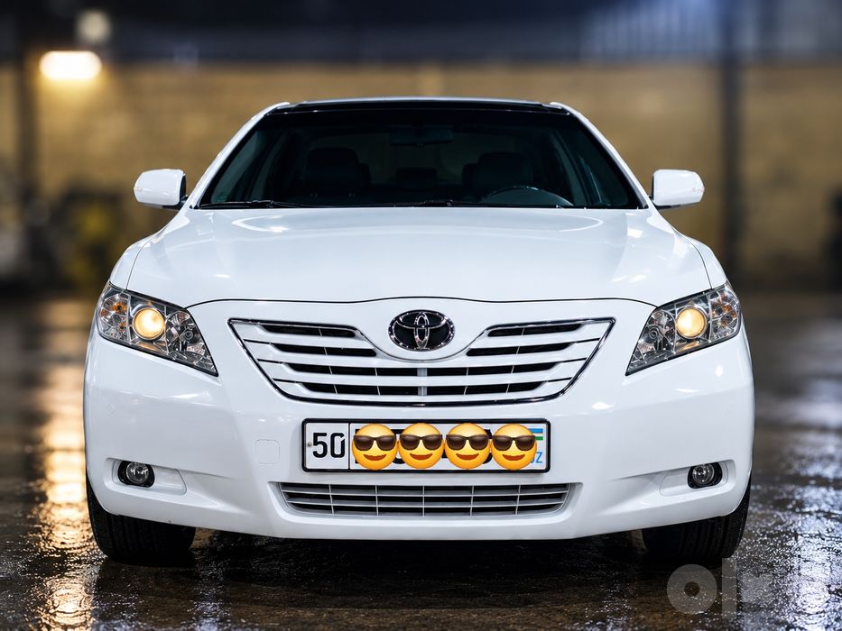 Toyota camry 40.
