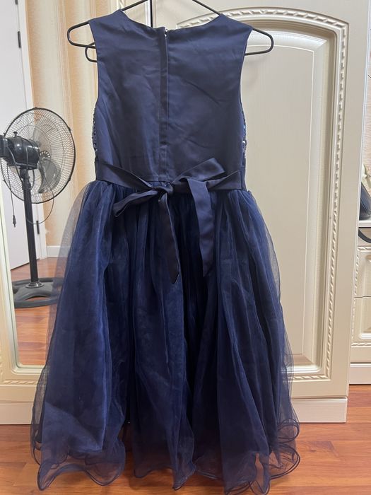 Платье детское ..