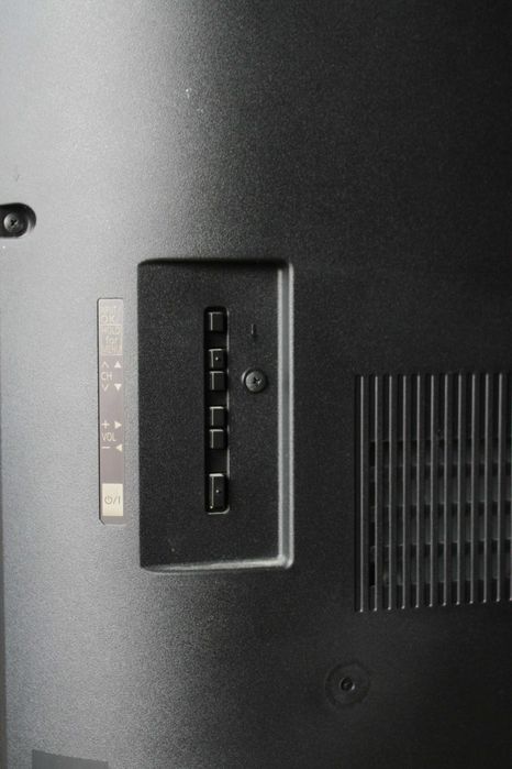 Телевизор 42" Panasonic TX-42AS520B