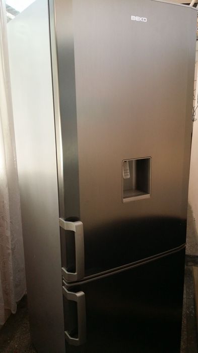 Combina frigorifica model  nou