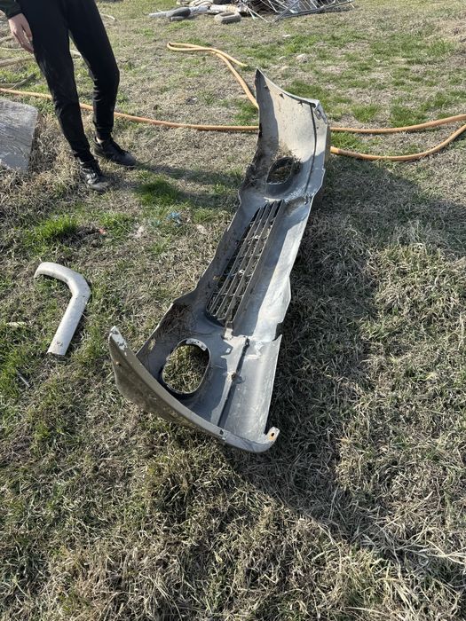 Бампер сатылады