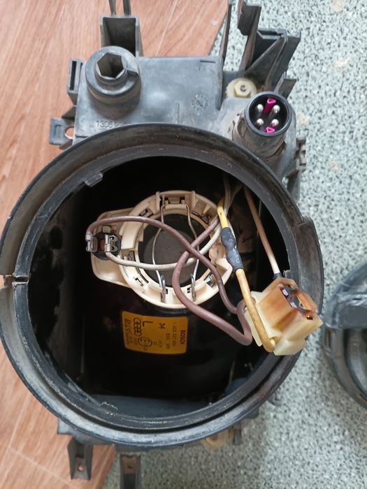 Фары передние ауди 80б4