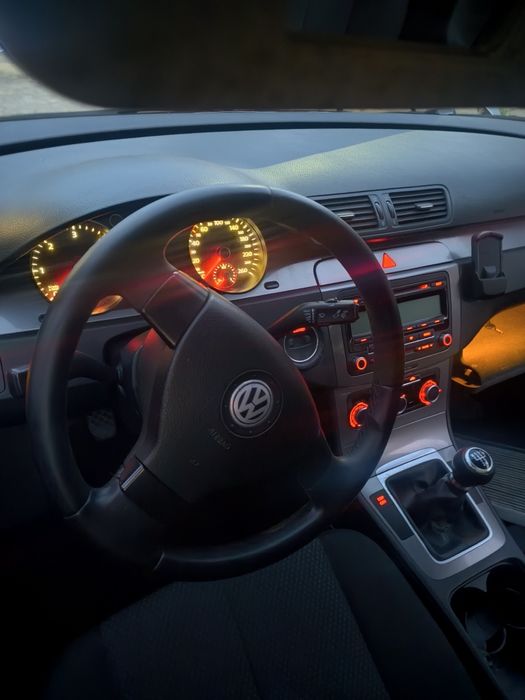 Vind Volkswagen Passat b6