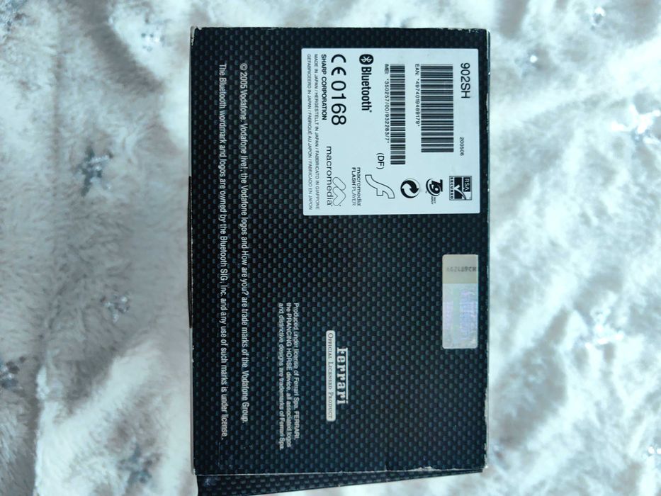 Telefon Sharph Ferrari 902 SH