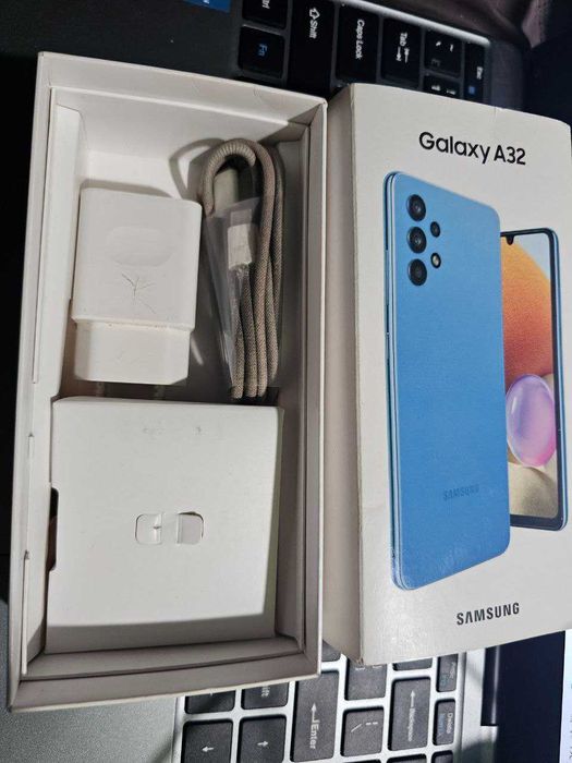 Samsung A32 с коробкой