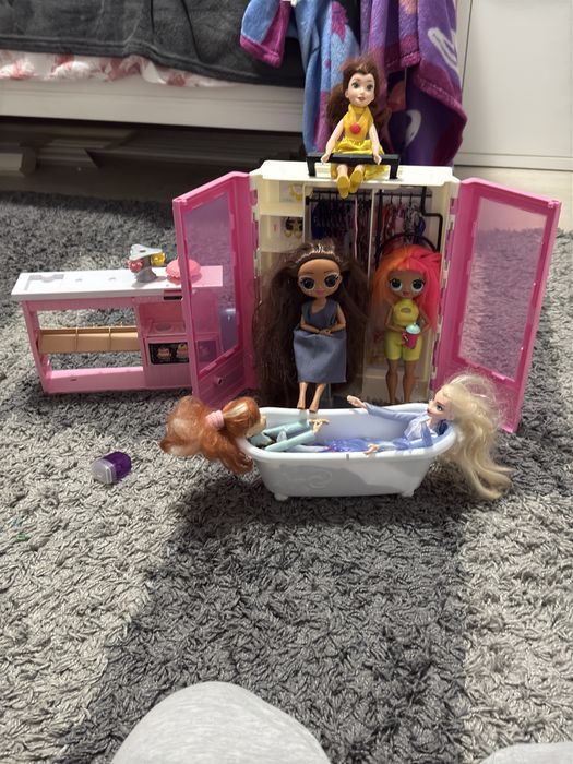 Dulap Barbie+LOL& Barbie
