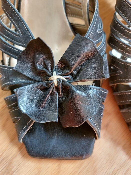 Sandale din piele, marime 38