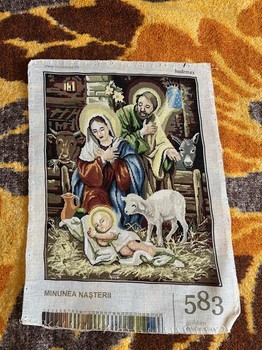 Goblen cusut mai multe modele