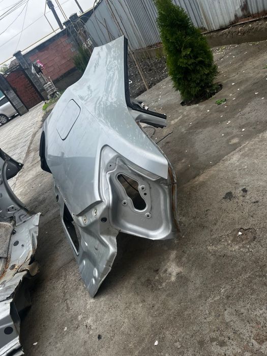 Задный крыло Камри 50, 55