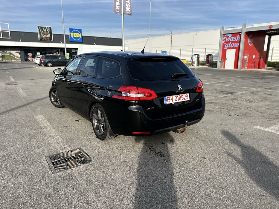 Peugeot 308 SW 1.2 110 led navi Carte service la zii Climatronic