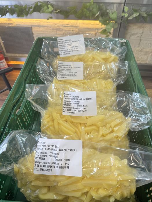 Cartofi curatati/Vinete congelate