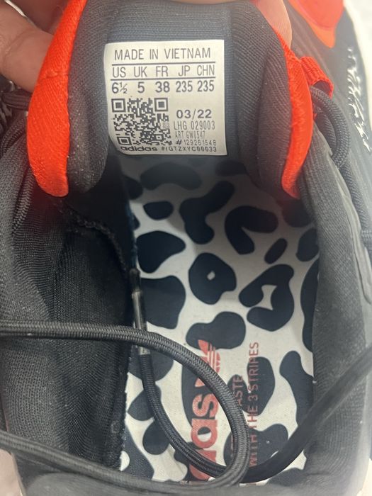 Кроссовки Adidas