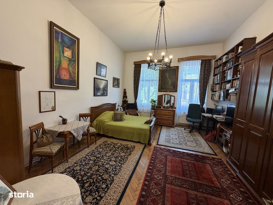 Oferta rara! Casa ultracentral / centru 3 camere si mansarda