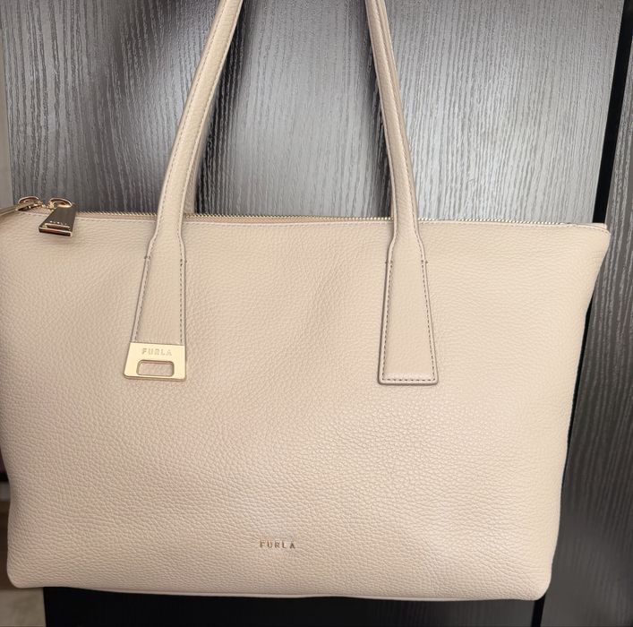 Furla чанта кожена