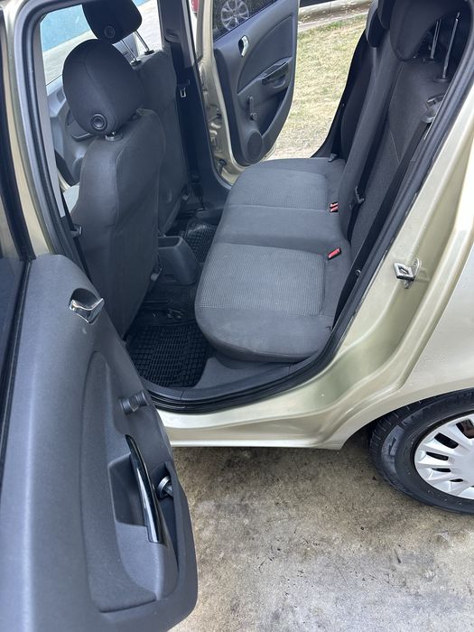 Opel Corsa 1.2 Benzină GPL – 2008 | 1.100 €