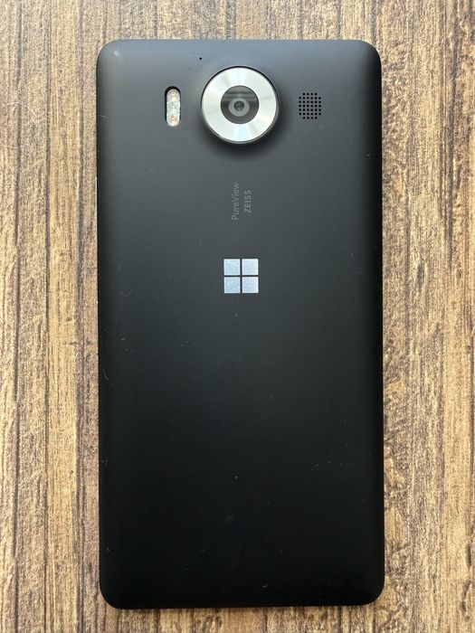 Microsoft Lumia 950