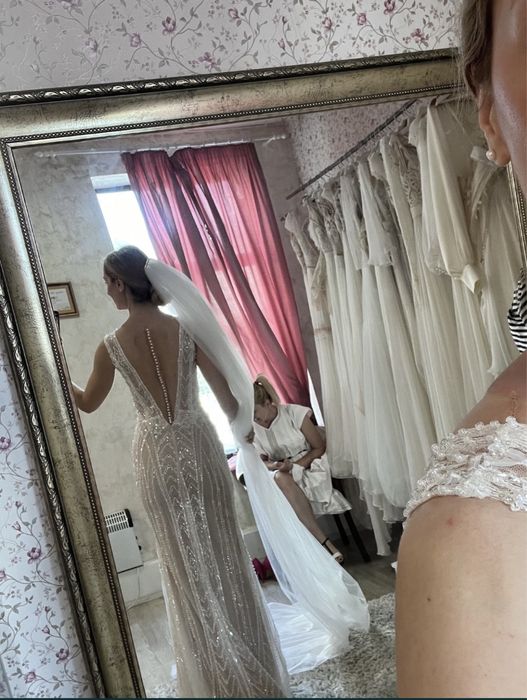 Rochie mireasa sirena cu paiete Christina Andrei