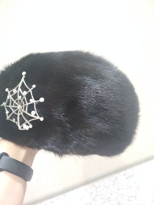 Продам норковый берет