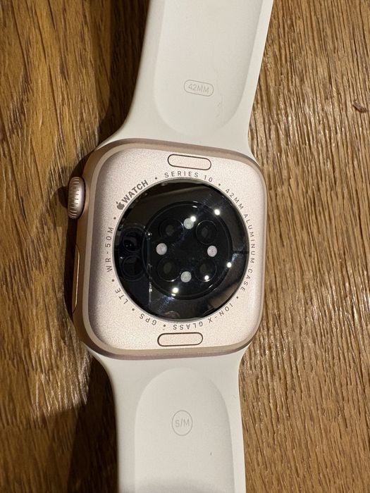 Apple Watch Series 10 GPS+Cellular