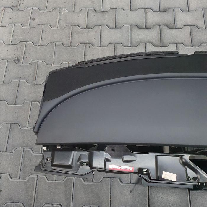 Plansa Bord Tesla 3 Airbaguri