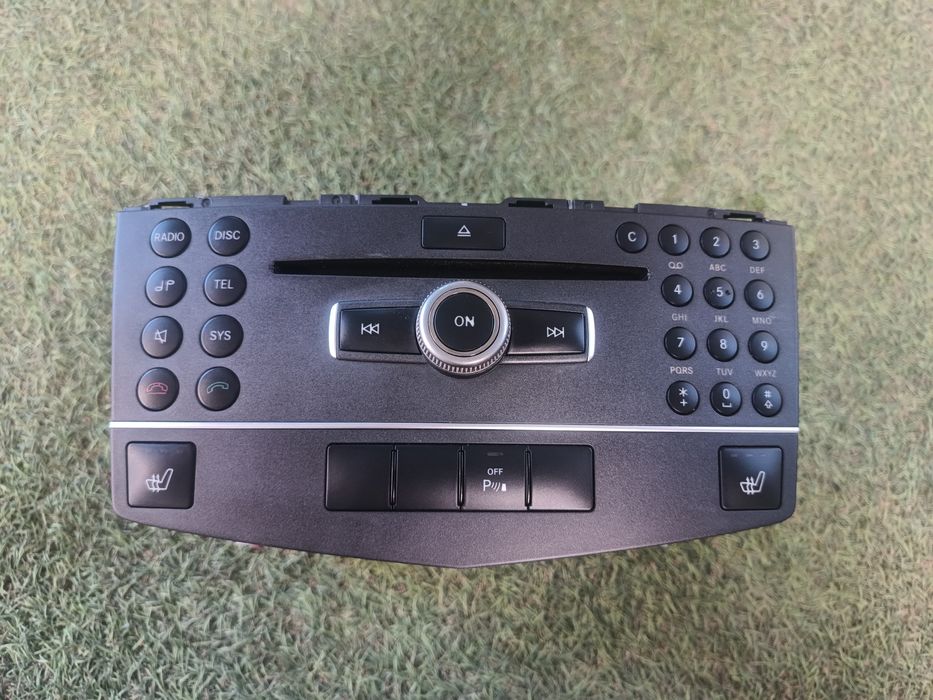 Radio CD Mercedes-Benz C-Class W204