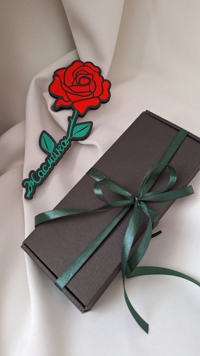 Дървена роза с име