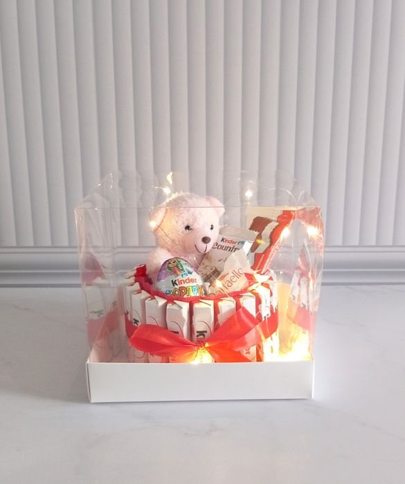 Киндер бокс. Киндер торт