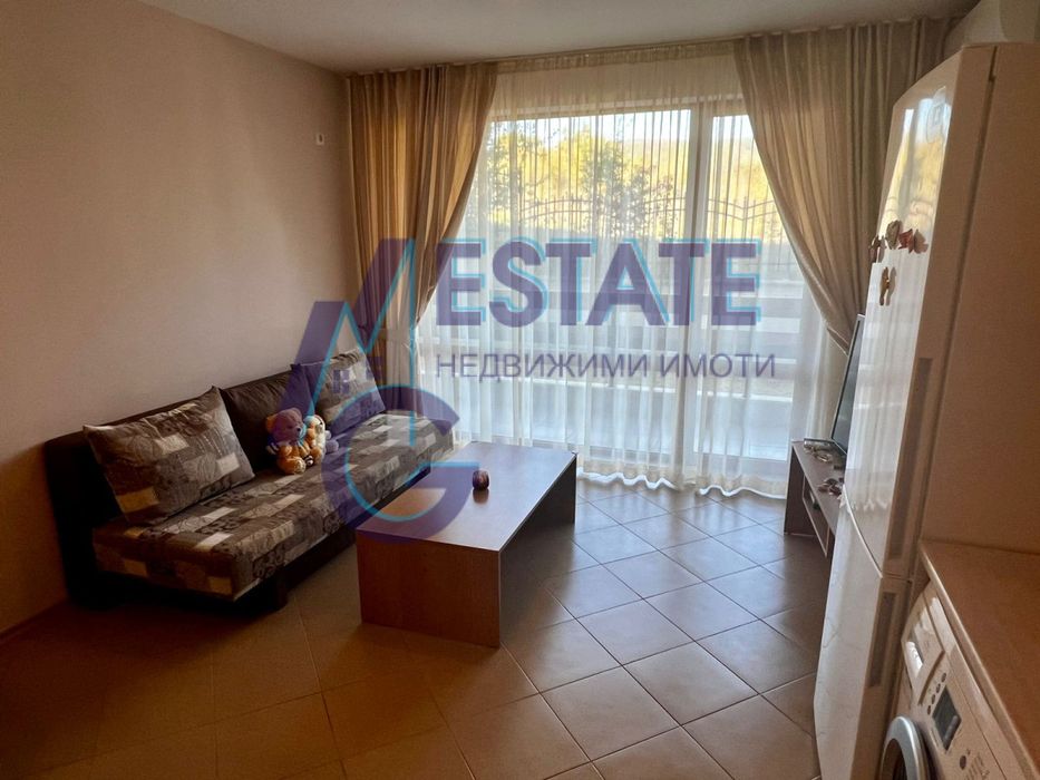 Продава се Двустаен апартамент в к.к. Слънчев бряг - 65 кв.м за 954 €/кв.м - Снимка #5