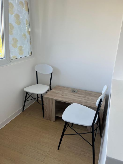 Apartament cu 3 camere
