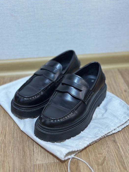 Продам Лоферы Zara