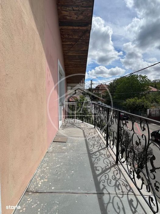 Casa P+M cu 4 camere de inchiriat în zona Gheoghe Doja, Oradea