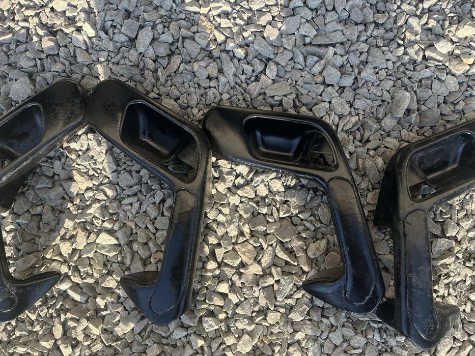 Продам дверные карты в сборе ваз 2110