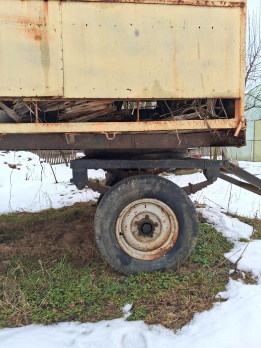 Vând vagon stupi fără acte